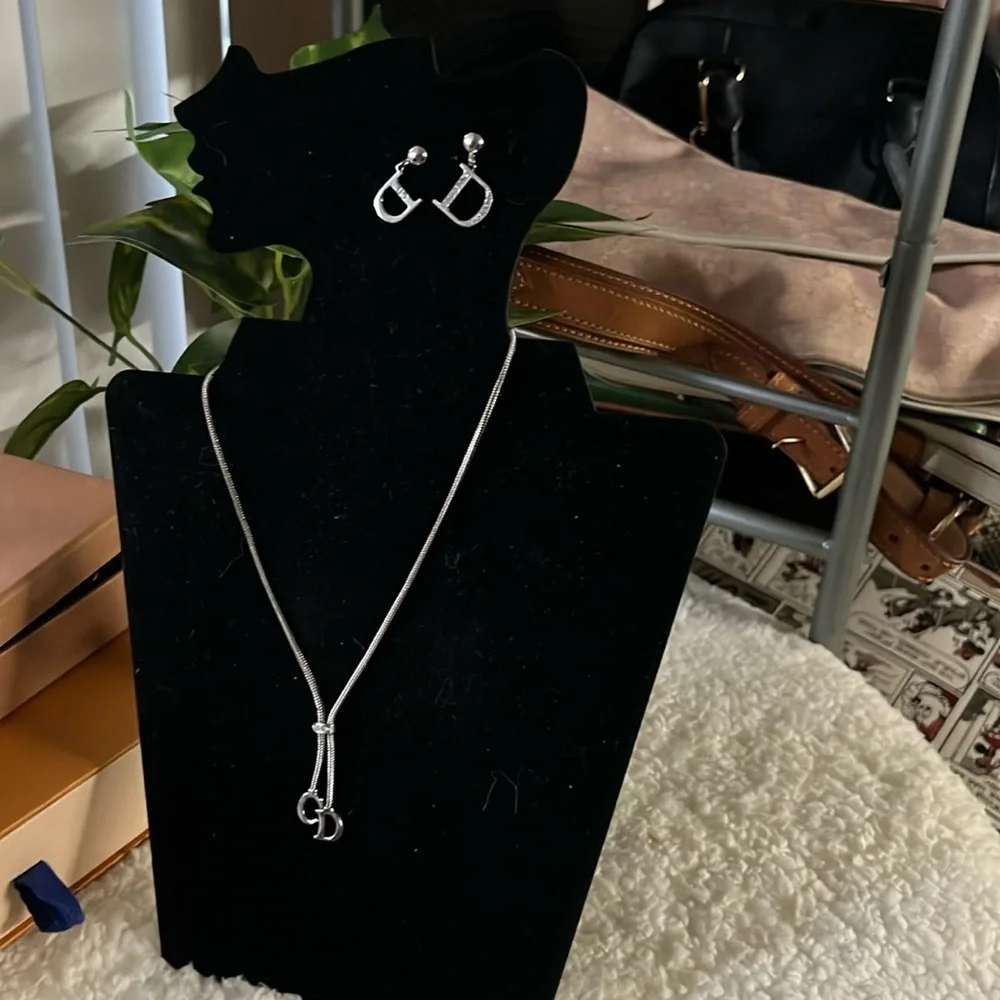 Christian Dior Jewelry Set Necklace with hook Earrings